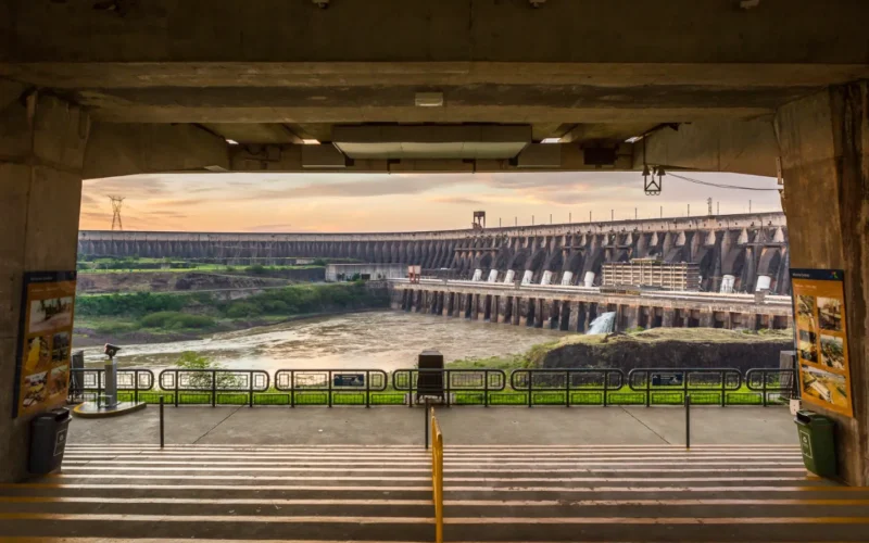 Itaipu Parquetec e Unicef se unem para promover direitos das crianças e igualdade de gênero.
