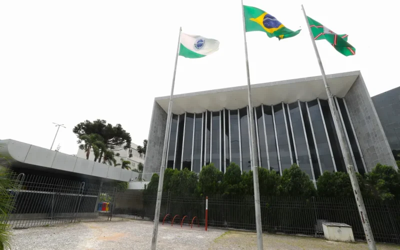 Assembleia se prepara para uma semana repleta de direitos sociais, administração pública e tributos a personalidades
