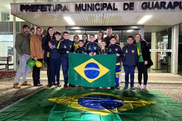 Celebração sobre rodas presta tributo a atletas de Guarapuava vitoriosos em torneio internacional no Chile